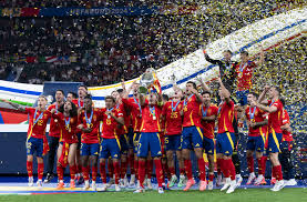 都被认为是, 足球是一个 都被认为是, 足球是一个