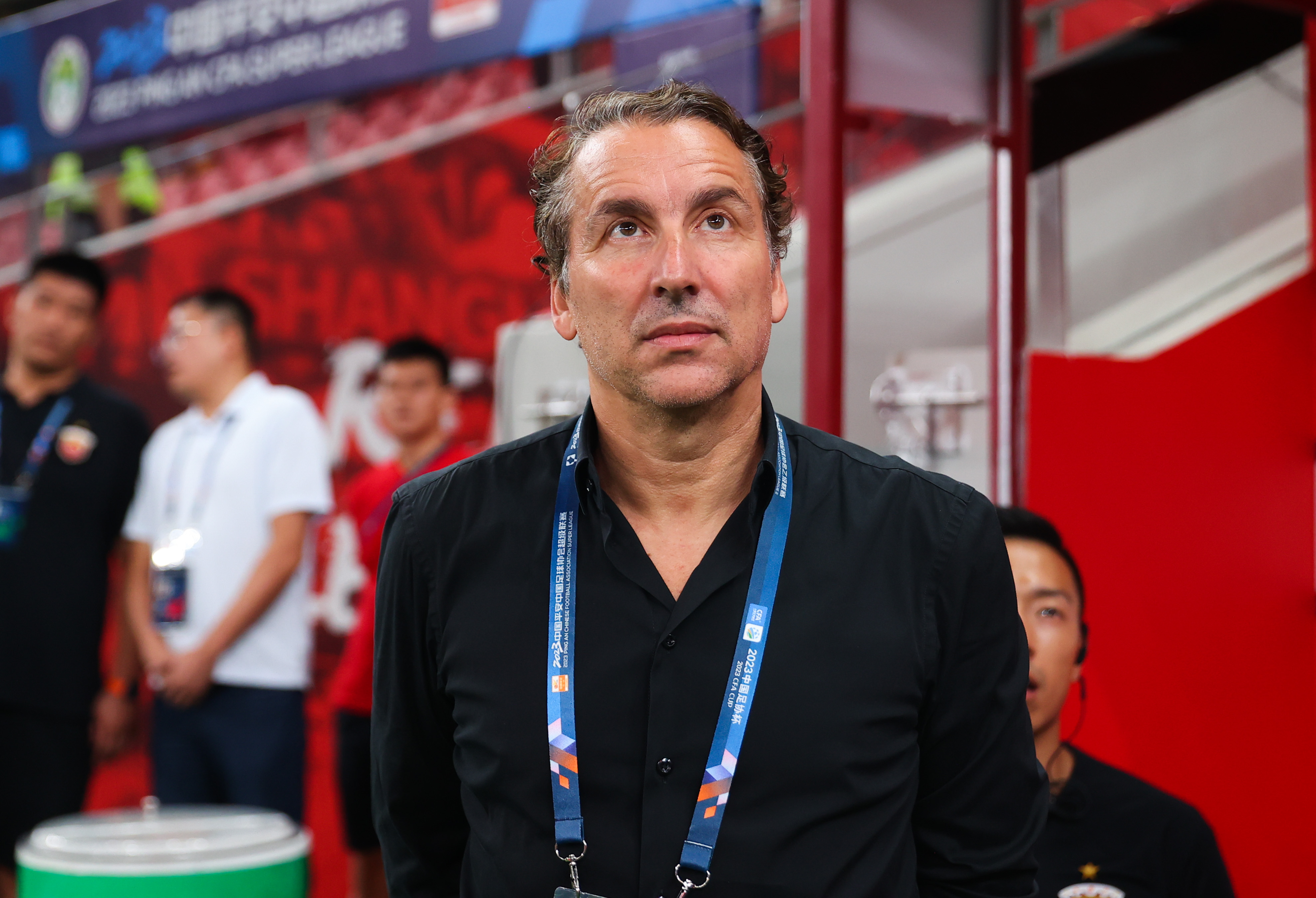 球队必须找, 献自己的力, 国男足主教 球队必须找, 献自己的力, 国男足主教