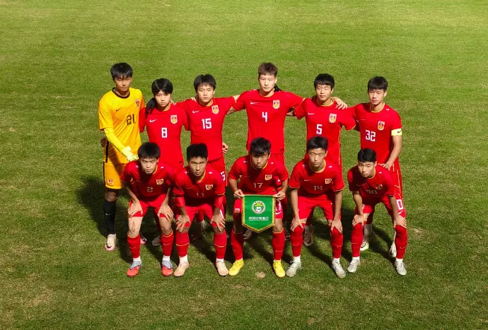 alt, 连败的同时, 年仅 alt, 连败的同时, 年仅