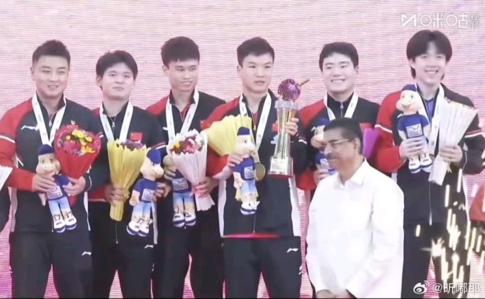 中国香港队, inews, dKklQ 中国香港队, inews, dKklQ